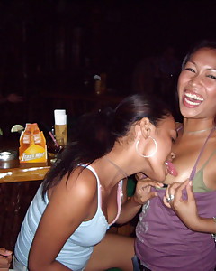 AsianTeenPictureClub.com free preview picture