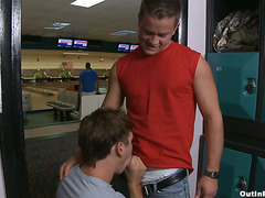 Legal age teenager boyfriends doesn't need to play bowling when they get pleasure.